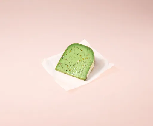 Boerderijkaas met pesto