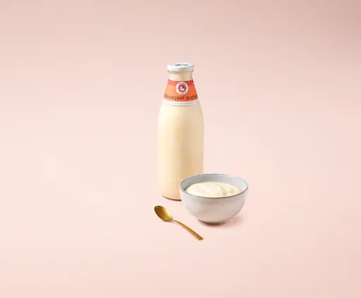 Volle yoghurt met sinaasappel
